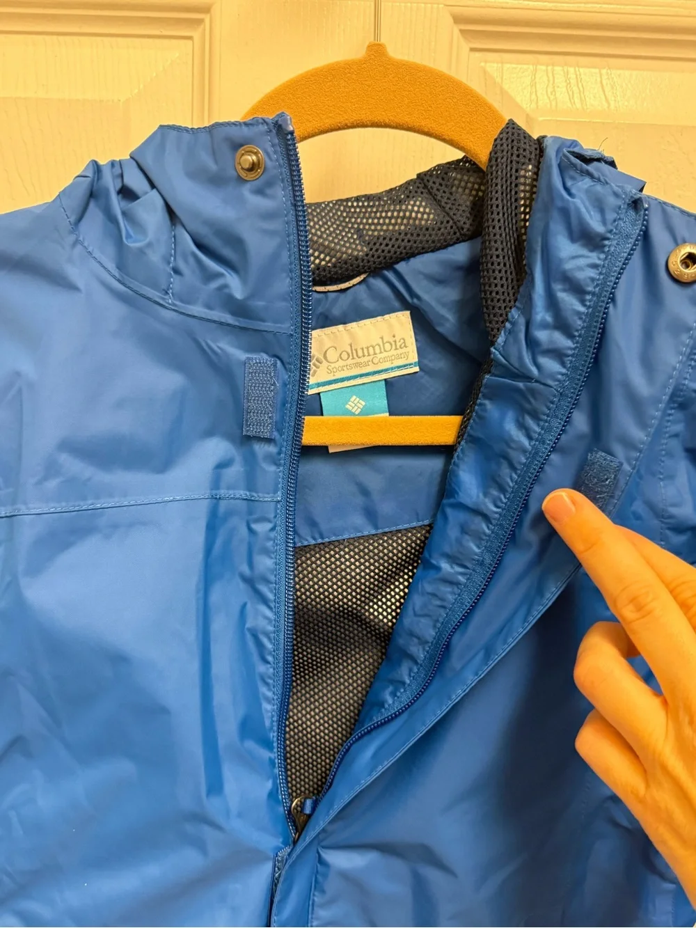 NWT Columbia Youth Bright Blue Hooded Raincoat